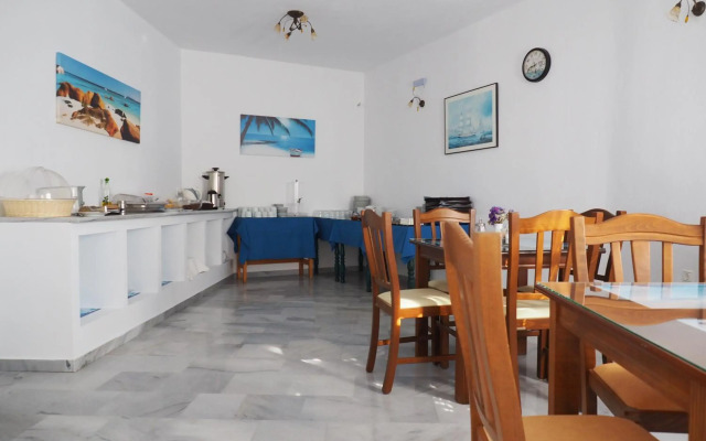 Arkas Inn