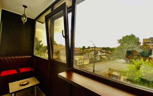 Central & Comfortable Studio