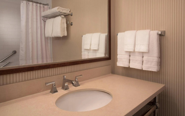 Sheraton Louisville Riverside by Marriott