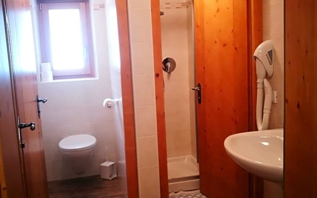 Rifugio Stella Alpina Spiz Piaz per escursionisti