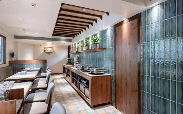 Nine Square Residency