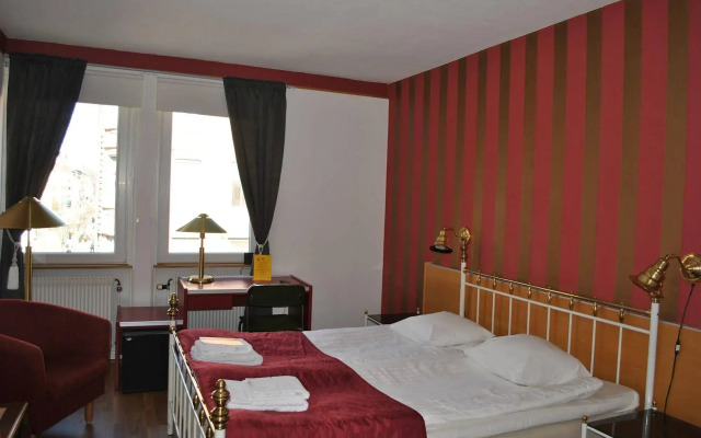 Solsta Hotell