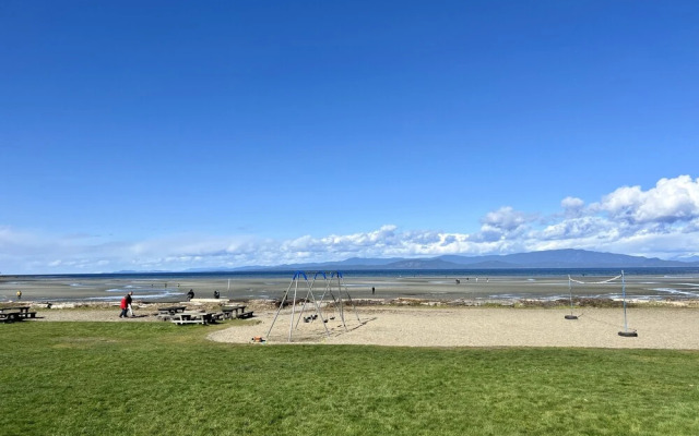 Sea Edge Motel