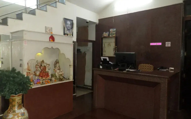 Rajasthani Rajwadi Hotel & Restaurant