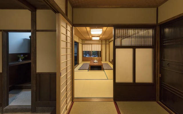 Garaku an Machiya House