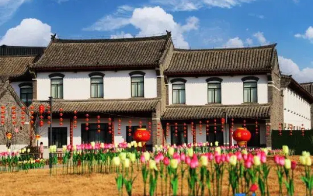 Qixia Mu's Manor Jinshe Hotel