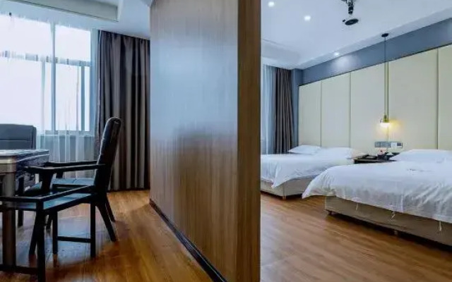 Dongyang E-sports Hotel