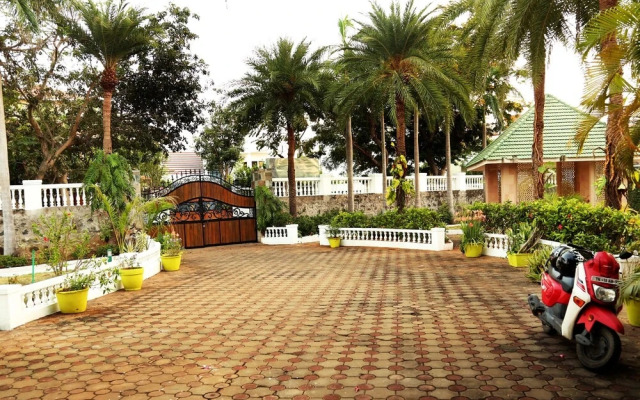 Peakland Hotels and Resorts