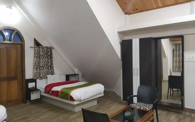 Ziro Palace Inn