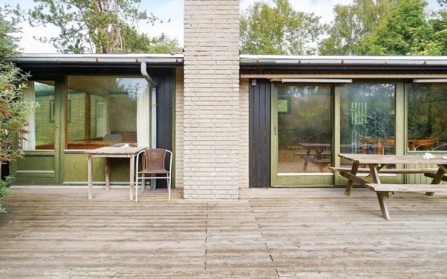 5 Person Holiday Home in Melby