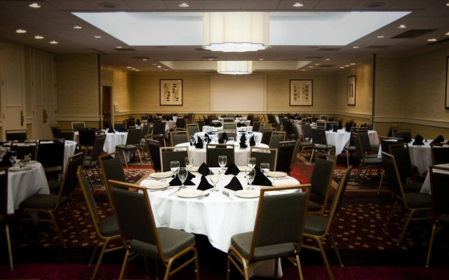 Embassy Suites by Hilton Memphis East Germantown Area