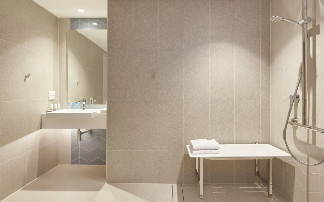 Holiday Inn Express Sydney Airport by IHG