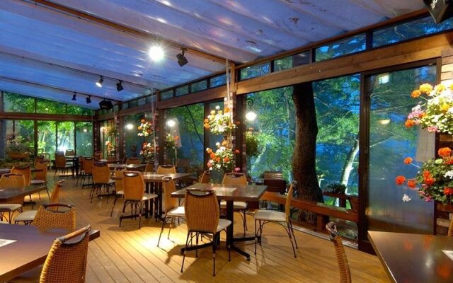 Tateshina Wanwan Paradise Cottage