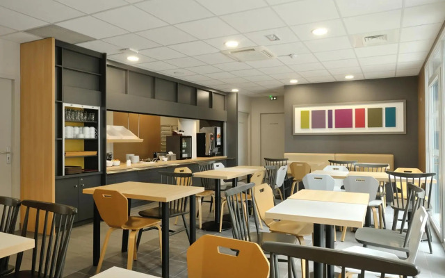 B&B HOTEL Lyon Caluire Cité Internationale