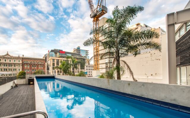 JHT - Studio, Britomart, TV, Balcony