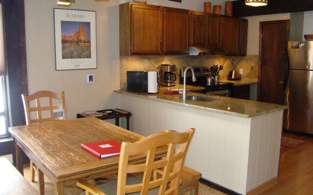 Rio Hondo Condominiums