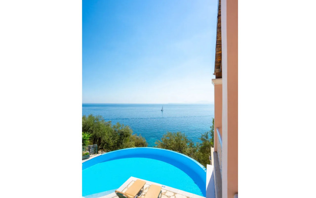 Beach villa Aetos kaminaki Nissaki