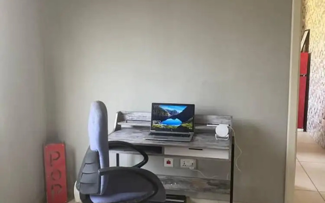 Captivating 2-bed Ensuite Apartment in Accra