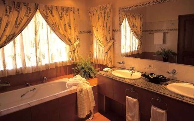 Pakamisa Private Game Reserve