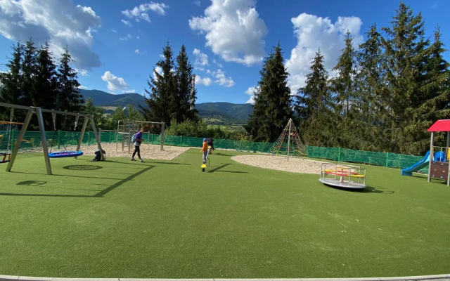 Drevenica Emilka - Nízke Tatry - Muran - Pre Rodiny