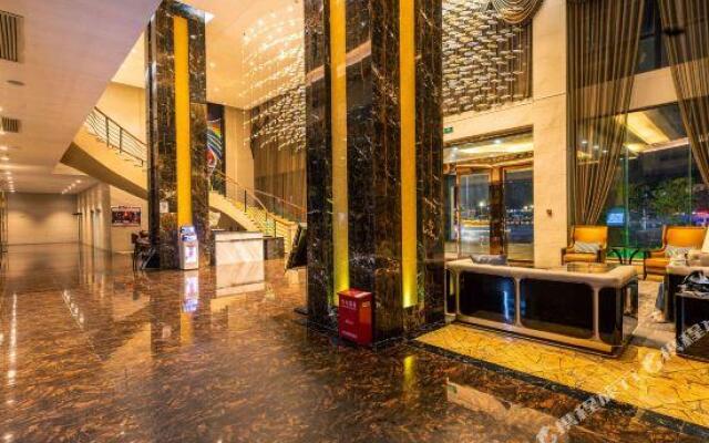 Grammy Hotel (Nanning Xixiangtang Coach Station Metro Station)
