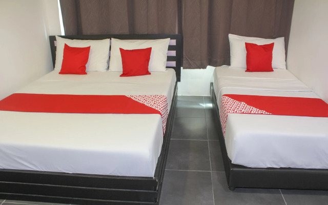 OYO 90035 Star Hotel