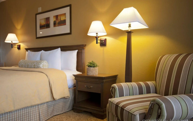 Country Inn & Suites Deer Valley