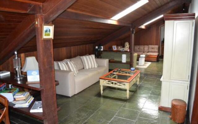 Charme na Serra Guesthouse