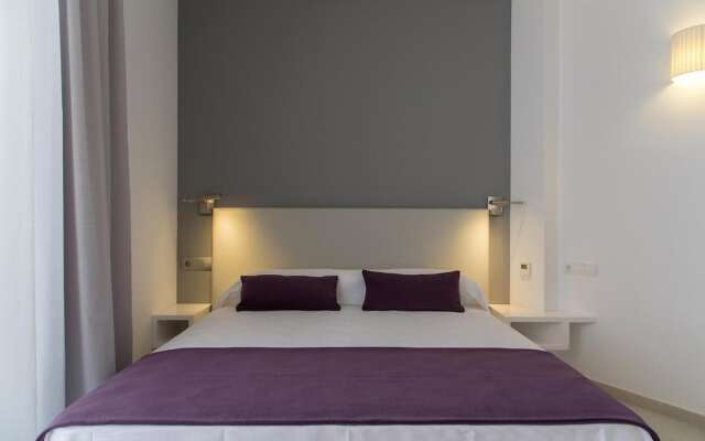 Apartaments Proa Es Pujols - Adults Only