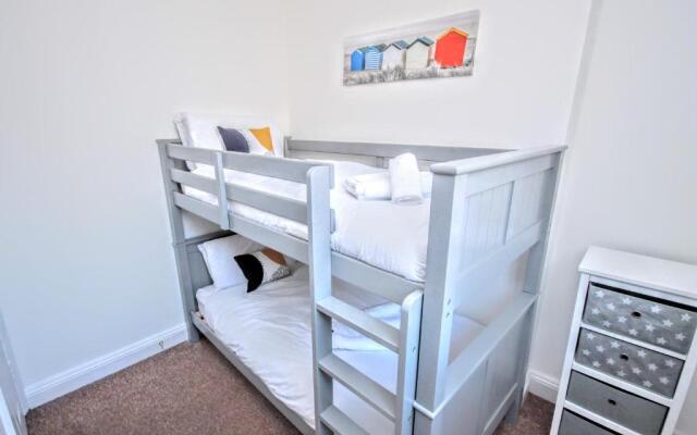 Cosy 2 Bedroom Apartment - Flat 3 Queens Square Brighton