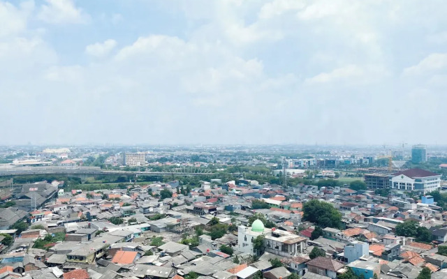 Chic and Cozy Studio at Patraland Urbano Apartment