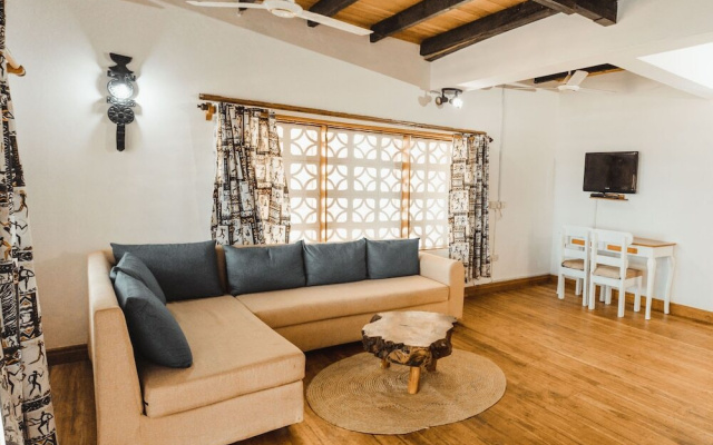 Bahari Beach Hostel