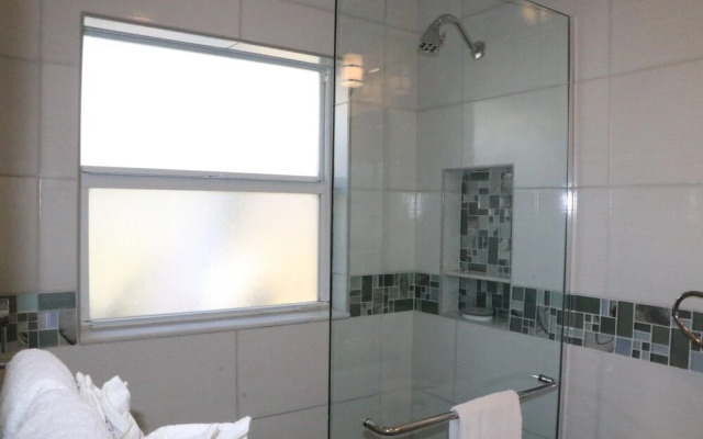 Jamaica Royale 020 - 1 Br Condo