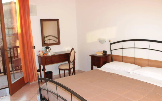 Albergo Navene