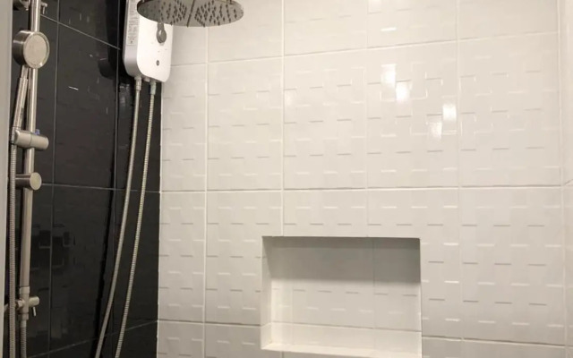 Отель Al Marwa Rayhaan by Rotana