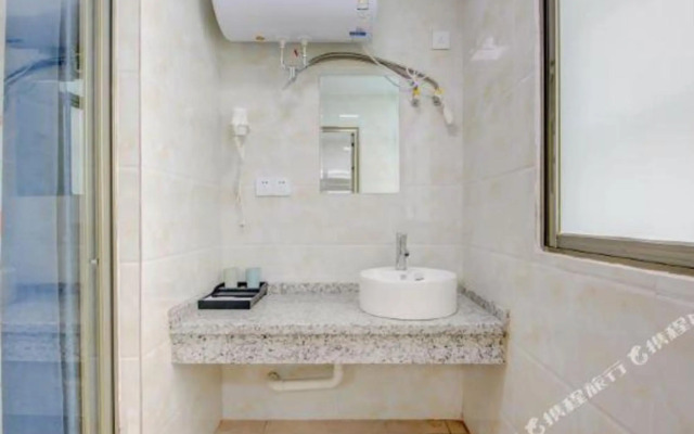 Taojing Holiday Inn (Zhuhai Jinwan Airport)