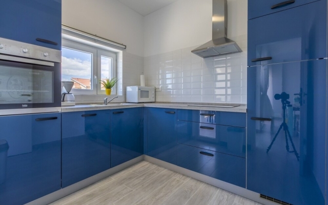 Spacious Apartment in Dramalj With Pool