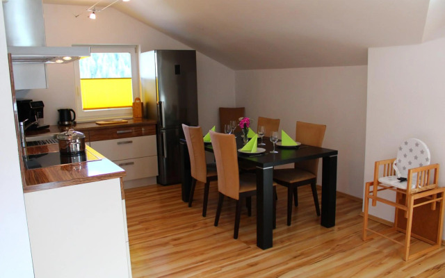 Apartment ZIRMWEBER-Haus