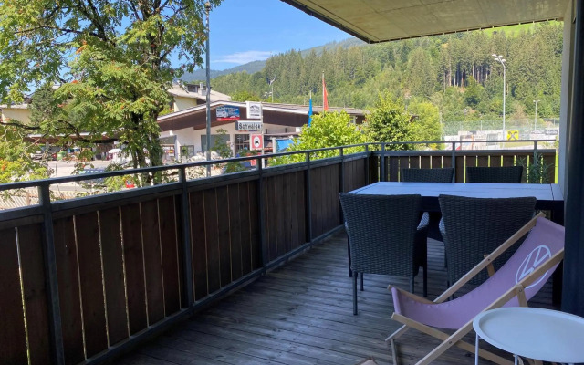 Eastside by Apartment Managers