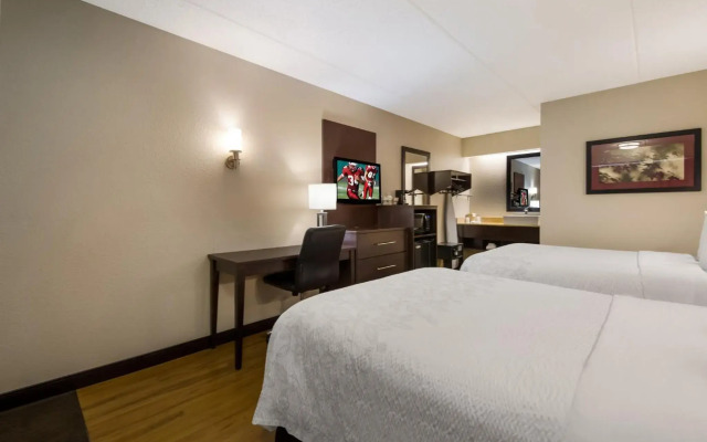 Red Roof Inn PLUS+ Nashville Airport