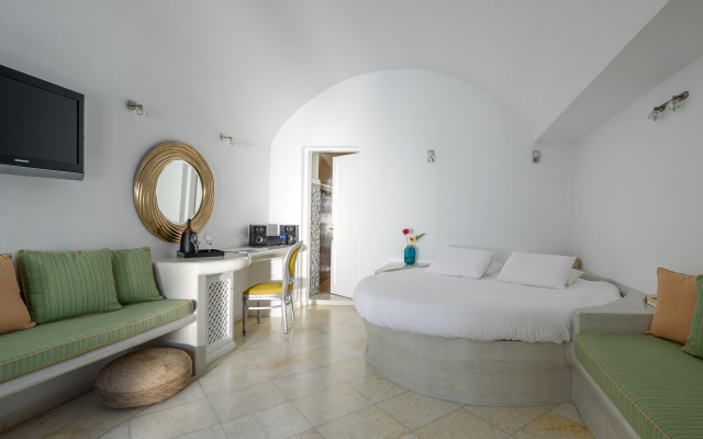 Pegasus Suites & Spa