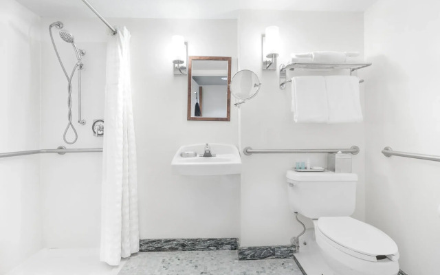 Woodcliff Hotel and Spa