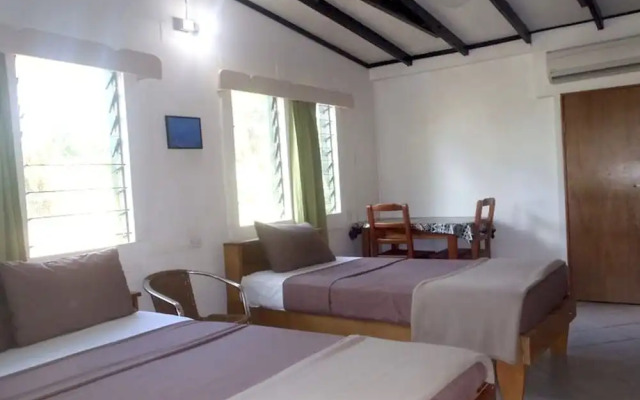 Rendezvous Surf Camp Fiji - Hostel