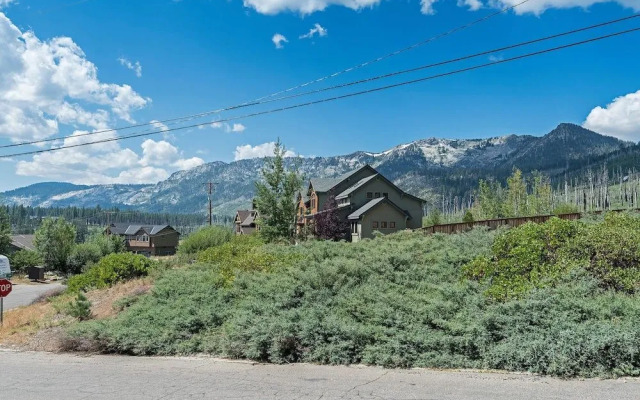 Elk Forest Escape Economy Family Abode