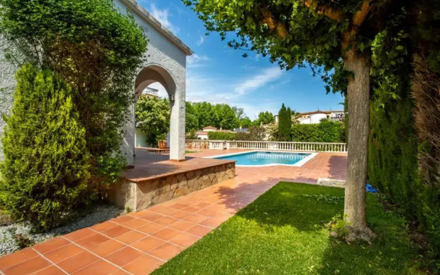 2005 Villa Freser al canal para 6 personas