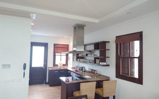 House With 3 Bedrooms in Mahé, With Wonderful sea View, Private Pool a