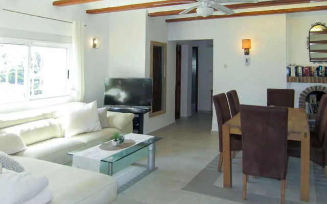 Holiday Home Romantica - DEN100