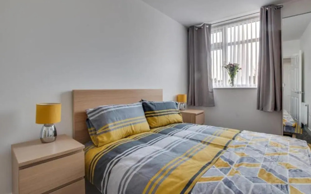 Jackson Court Apartments, Marske