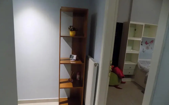 Natalys 2 Bd Gorgeous Apt in Volos