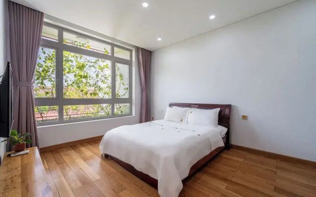 Thao Dien Garden Villa 5BR Luxury Oasis
